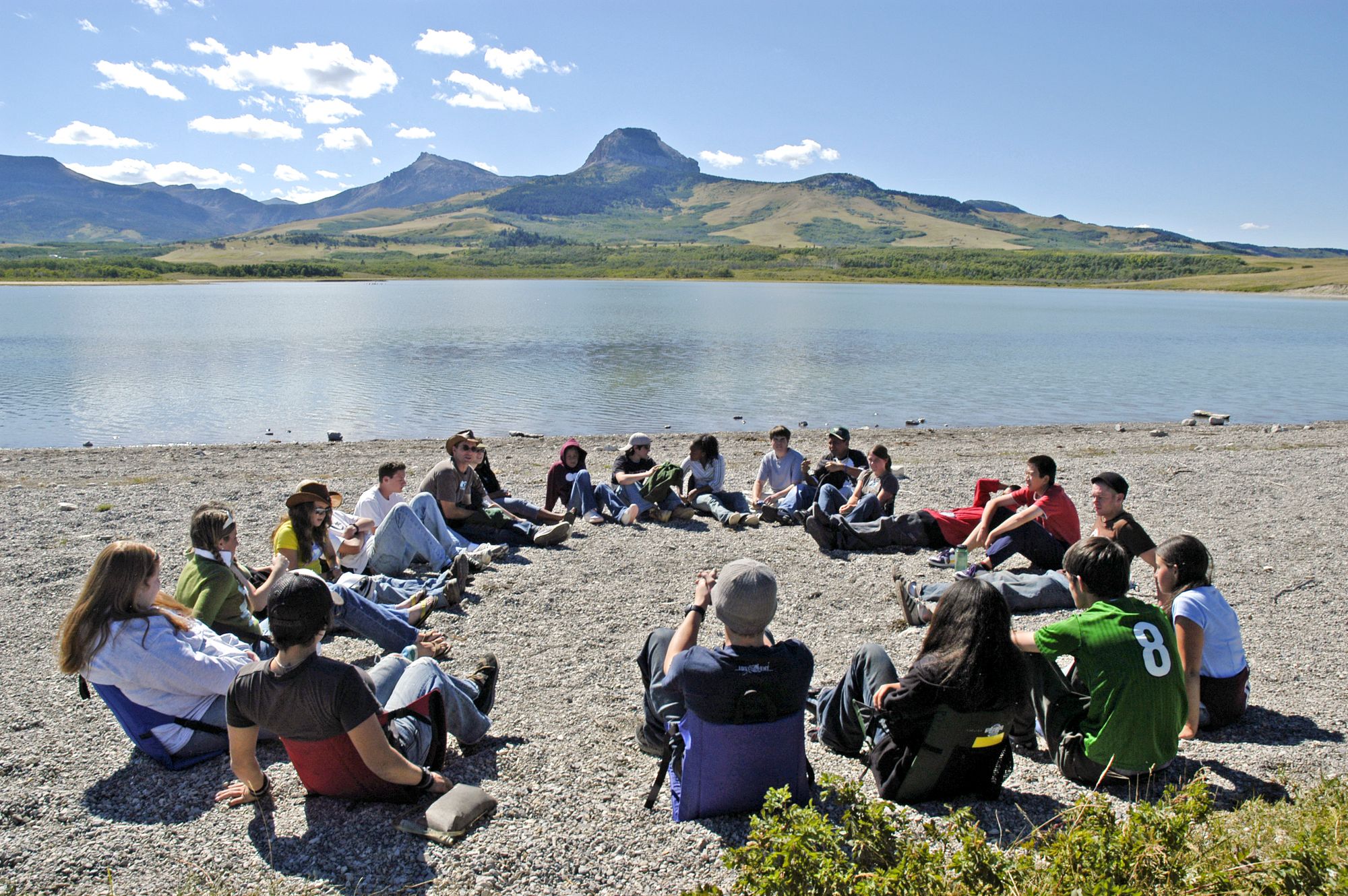 A VISIONS "Circle" meeting during the Montana program. CREDIT: Matthew Dayton. Image NOT generated by AI. 